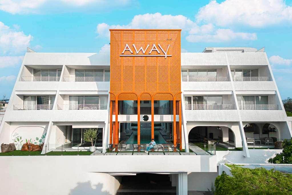 Away Bangkok Riverside Kene Exteriör bild